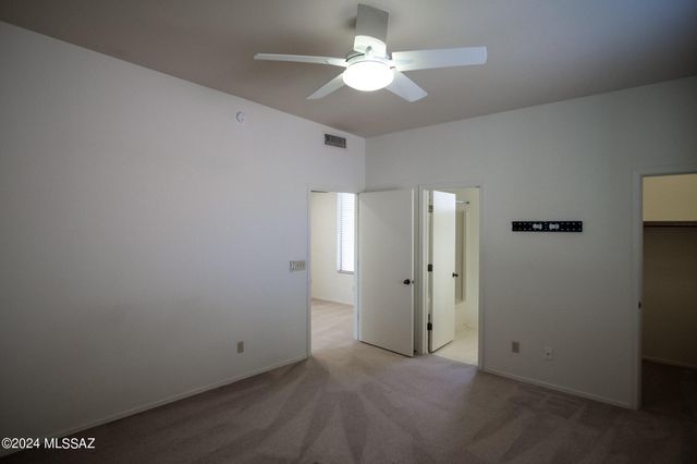 5237 E Calle Vista De Colores, Tucson, AZ 85711