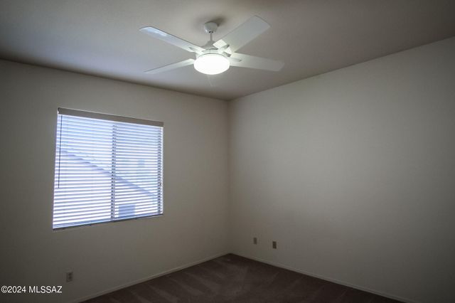 5237 E Calle Vista De Colores, Tucson, AZ 85711