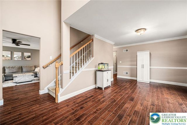 2066 Rolling Meadow Drive, Macungie Boro, PA 18062