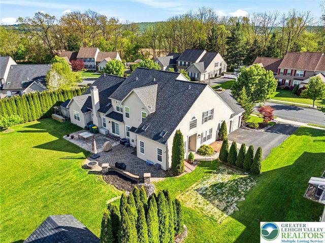 2066 Rolling Meadow Drive, Macungie Boro, PA 18062
