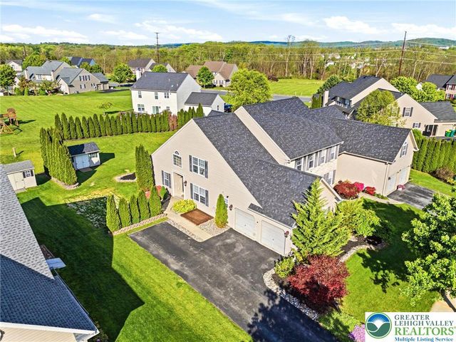2066 Rolling Meadow Drive, Macungie Boro, PA 18062