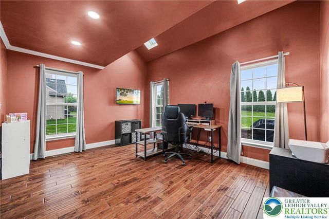 2066 Rolling Meadow Drive, Macungie Boro, PA 18062