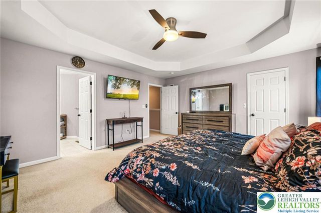 2066 Rolling Meadow Drive, Macungie Boro, PA 18062