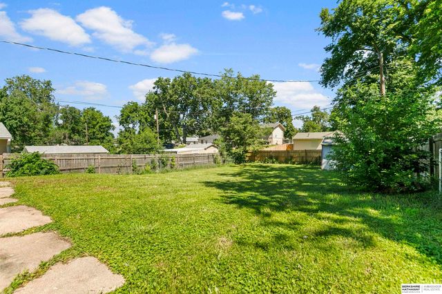 1030 Hartley Street, Lincoln, NE 68521