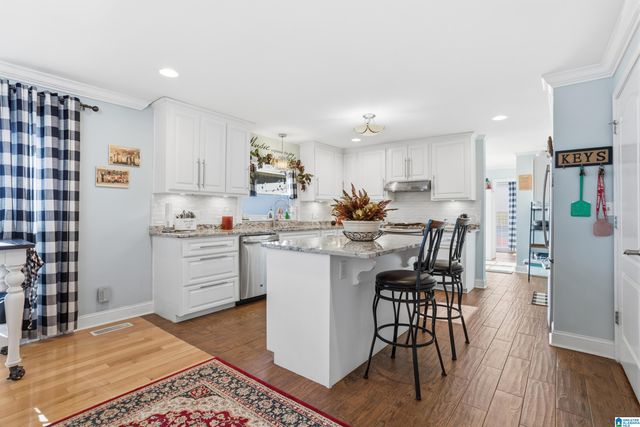 535 GRANDVIEW TRAIL, Warrior, AL 35180