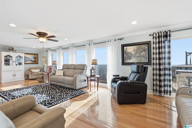 535 GRANDVIEW TRAIL, Warrior, AL 35180