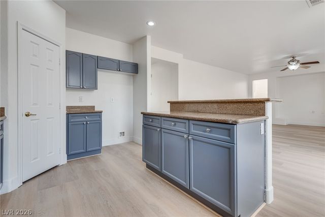 221 Lenape Heights Avenue, Las Vegas, NV 89148