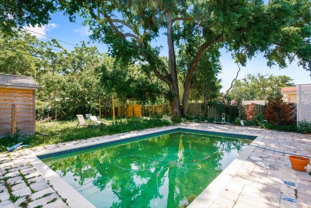 985 CEDARWOOD AVENUE, Dunedin, FL 34698