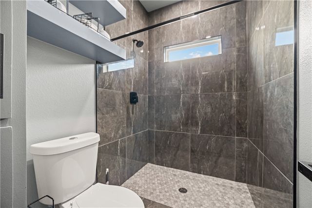 6718 Effat Dr, Corpus Christi, TX 78414