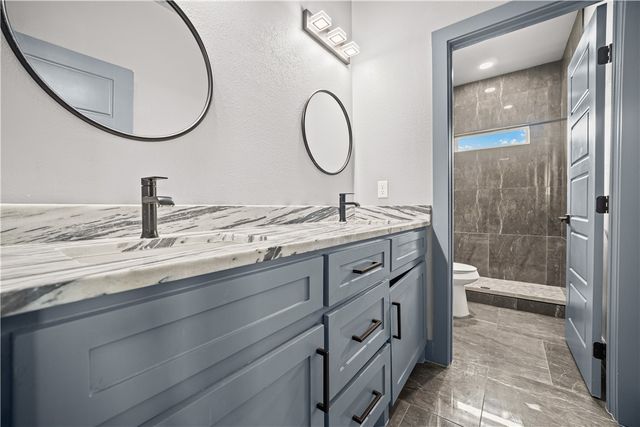 6718 Effat Dr, Corpus Christi, TX 78414