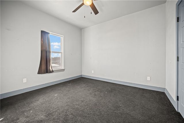 6718 Effat Dr, Corpus Christi, TX 78414