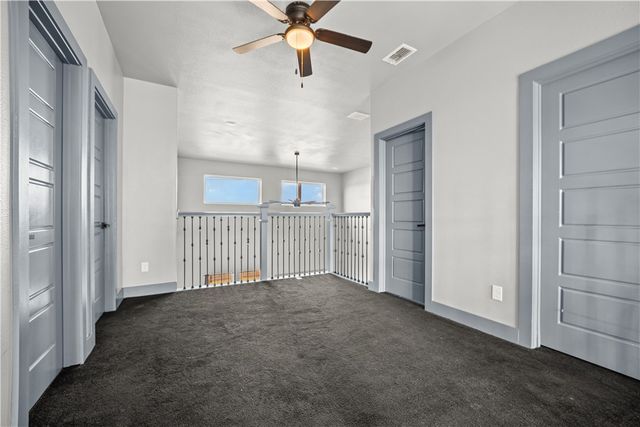 6718 Effat Dr, Corpus Christi, TX 78414