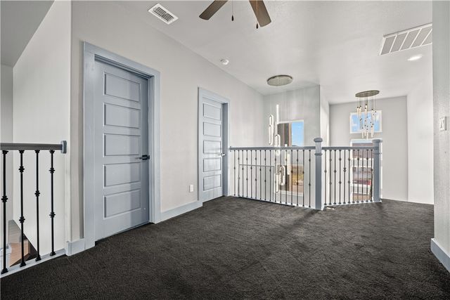 6718 Effat Dr, Corpus Christi, TX 78414