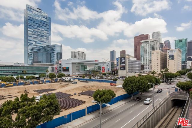 1130 S FLOWER Street 416, Los Angeles, CA 90015