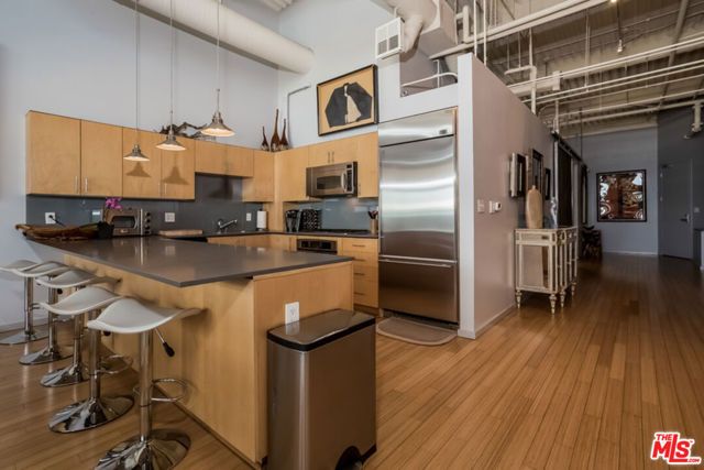 1130 S FLOWER Street 416, Los Angeles, CA 90015