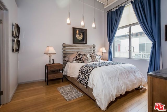 1130 S FLOWER Street 416, Los Angeles, CA 90015
