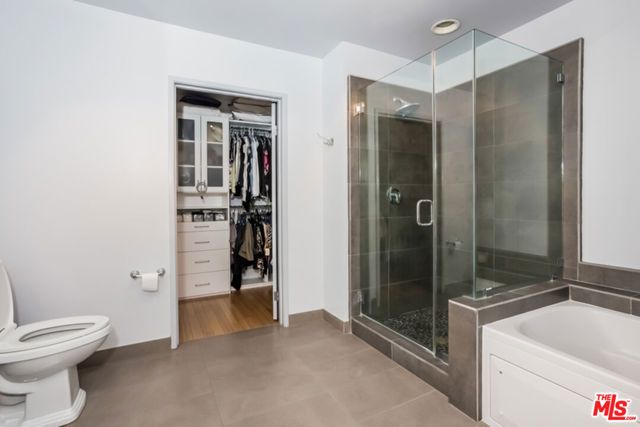 1130 S FLOWER Street 416, Los Angeles, CA 90015