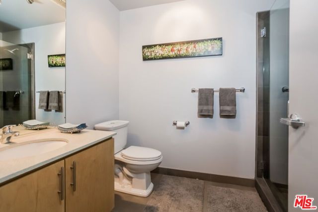 1130 S FLOWER Street 416, Los Angeles, CA 90015
