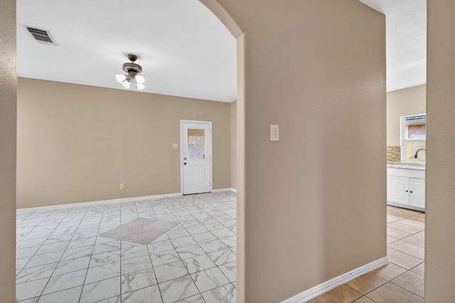 3215 Sapphire Star Drive, Houston, TX 77082