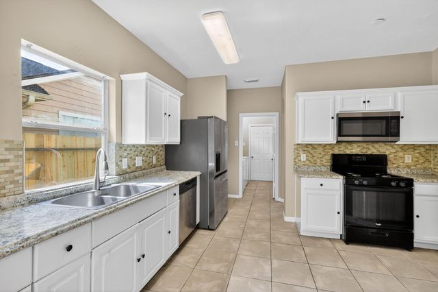 3215 Sapphire Star Drive, Houston, TX 77082