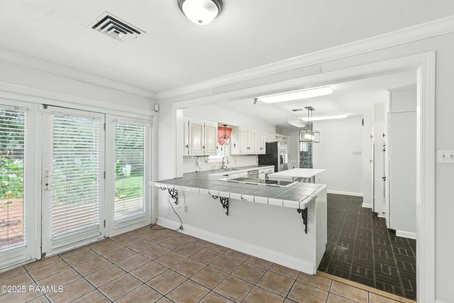1817 Blanchet Drive, Lafayette, LA 70501