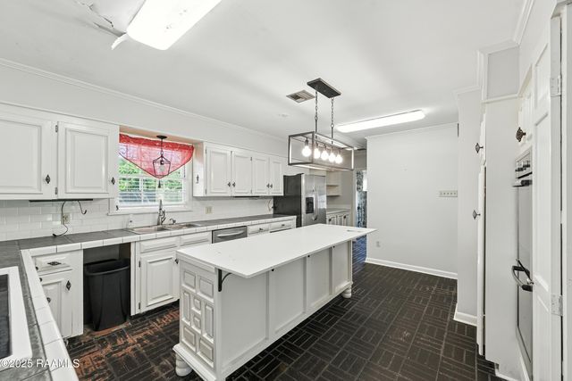 1817 Blanchet Drive, Lafayette, LA 70501