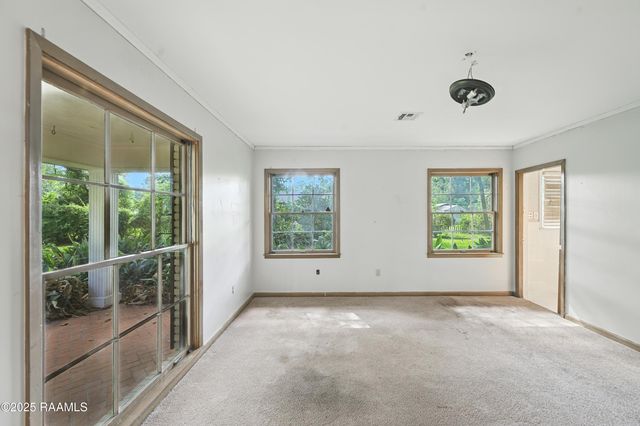 1817 Blanchet Drive, Lafayette, LA 70501