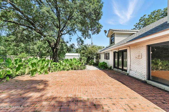 1817 Blanchet Drive, Lafayette, LA 70501