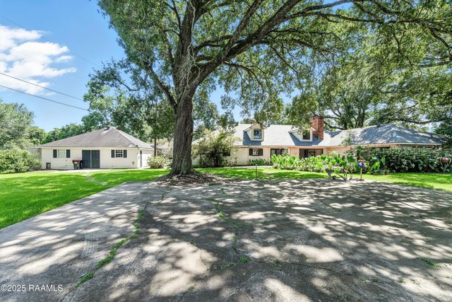 1817 Blanchet Drive, Lafayette, LA 70501