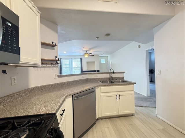 5855 Valley Drive 2153, North Las Vegas, NV 89031