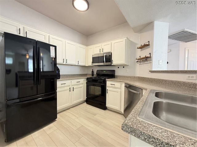5855 Valley Drive 2153, North Las Vegas, NV 89031
