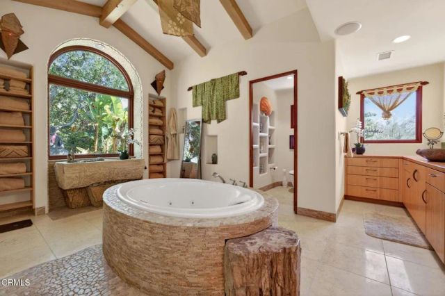 199 Fairview Road, Ojai, CA 93023