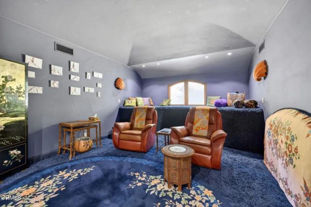 199 Fairview Road, Ojai, CA 93023