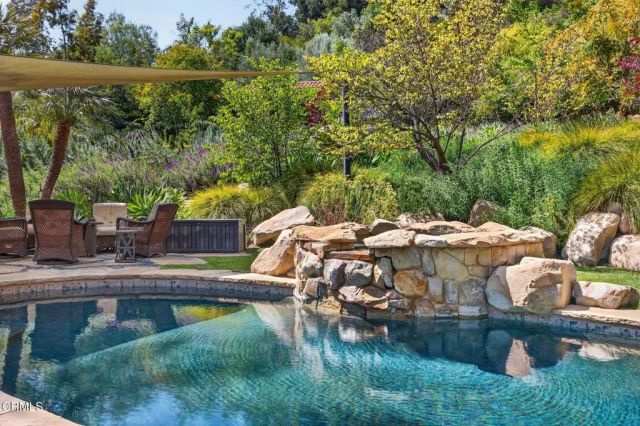 199 Fairview Road, Ojai, CA 93023