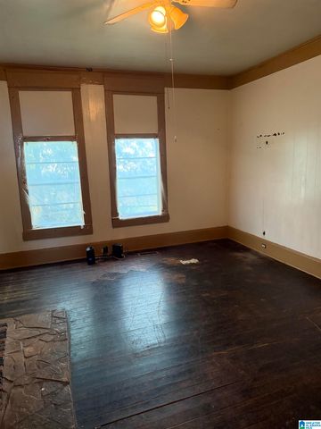 3015 AVENUE S, Birmingham, AL 35208