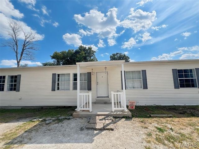 9 Corral Lane, Villa Ridge, MO 63089