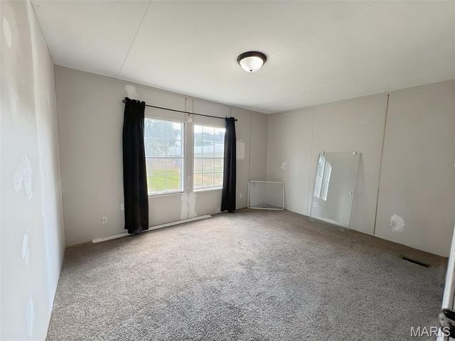 9 Corral Lane, Villa Ridge, MO 63089