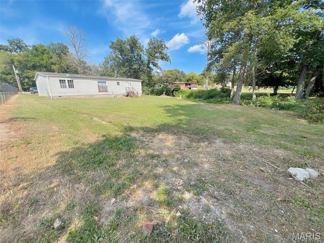 9 Corral Lane, Villa Ridge, MO 63089