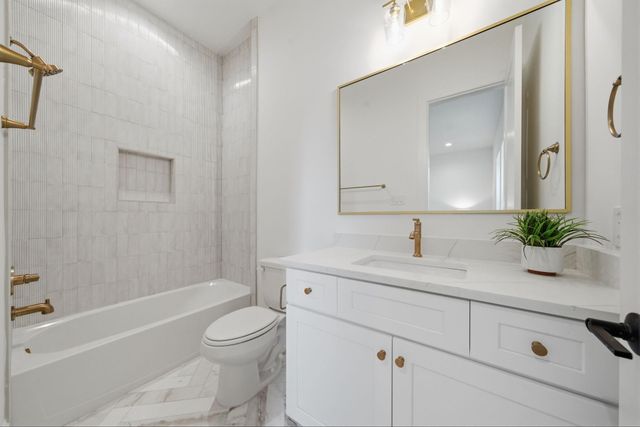 609 W 27th Street, Houston, TX 77008