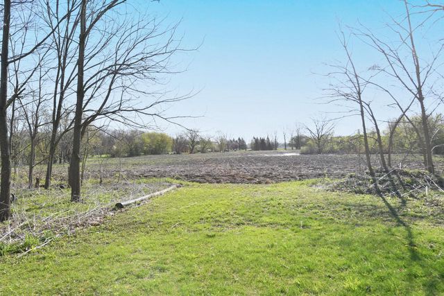 N5364 Cobb ROAD, Elkhorn, WI 53121