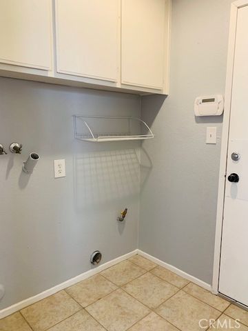 13236 Fordham Circle, Victorville, CA 92392