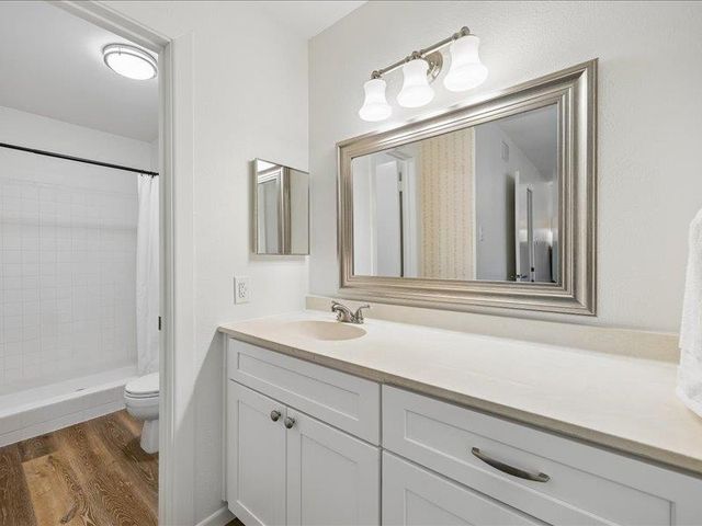 4159 Steck Ave 214, Austin, TX 78759