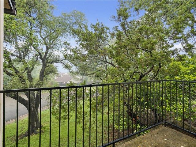 4159 Steck Ave 214, Austin, TX 78759