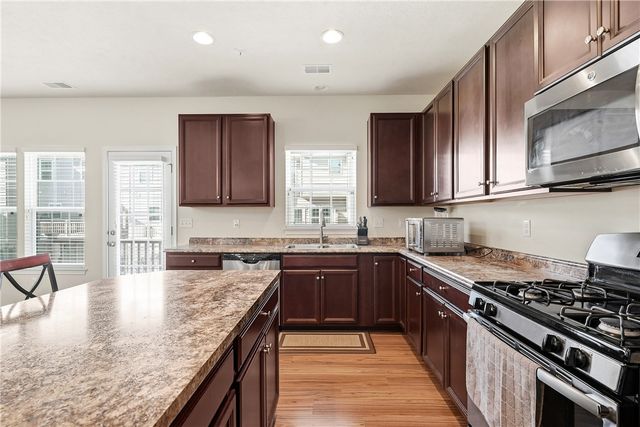 1603 Pointe View Dr, Adams Twp, PA 16046