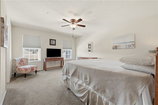 1603 Pointe View Dr, Adams Twp, PA 16046