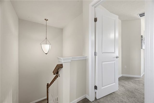 1603 Pointe View Dr, Adams Twp, PA 16046