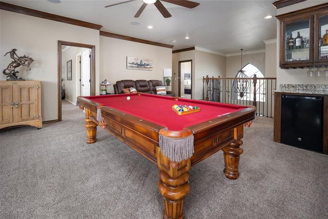 2265 Clubhouse Drive, Blanchard, OK 73010