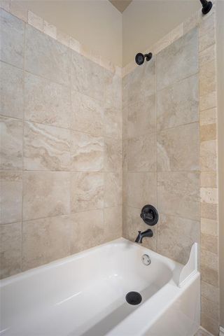 2265 Clubhouse Drive, Blanchard, OK 73010