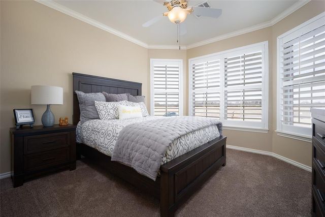 2265 Clubhouse Drive, Blanchard, OK 73010