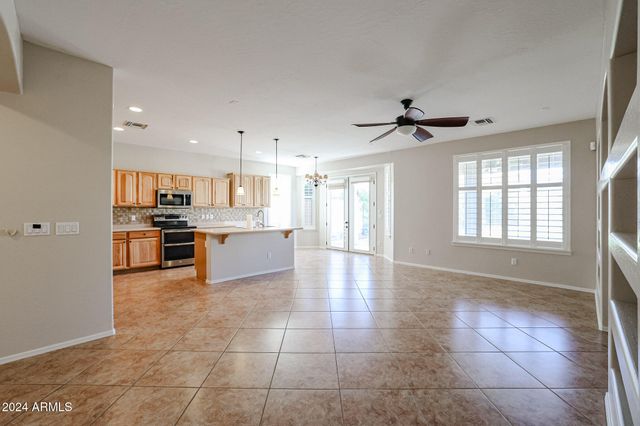 6022 W OBERLIN Way, Phoenix, AZ 85083